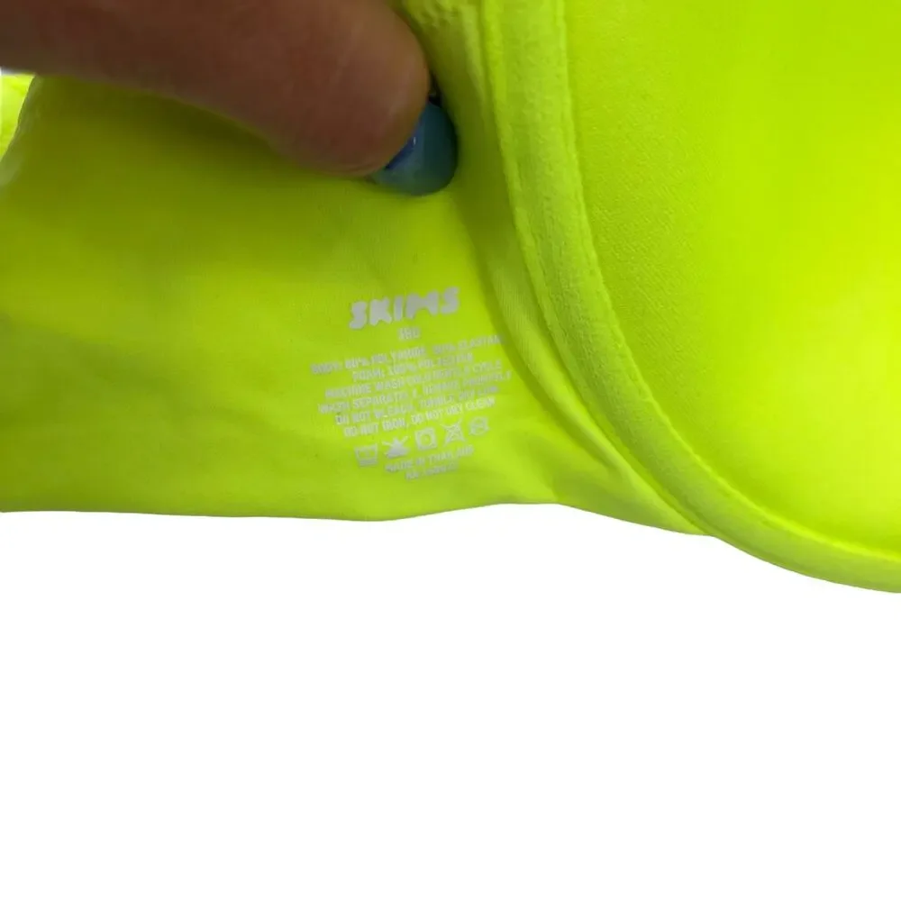SKIMS Fits Everybody T-Shirt Demi-Bra Green Highlighter Stretch 38D NEW_6